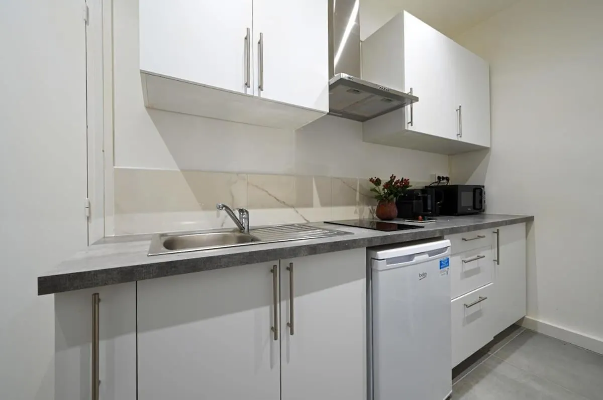Fresh Large Studio For 4 Apartment Paris
